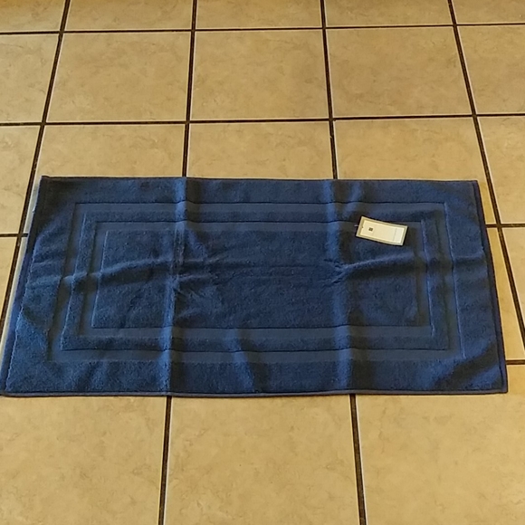 703 Concierge Collection Jacquard Turkish Bath Mat - Picture 1 of 5